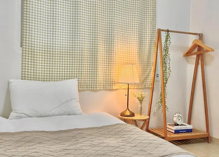 Cozy And Quiet Aesthetic On Line 2 *